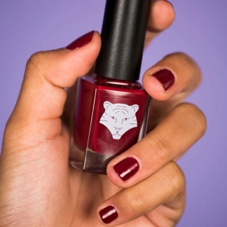 All Tigers Nagellack BURGUNDY RED 207 'PLAY WITH FIRE'