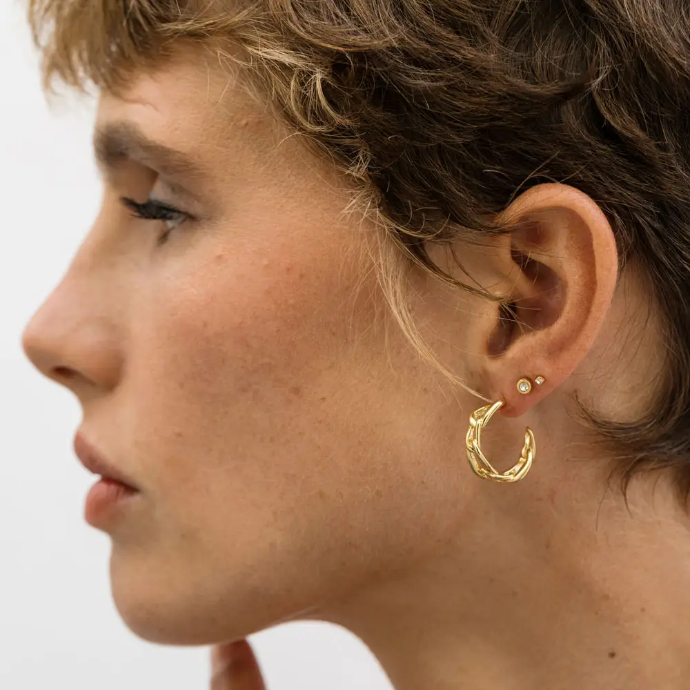 Chain Hoop with Stud